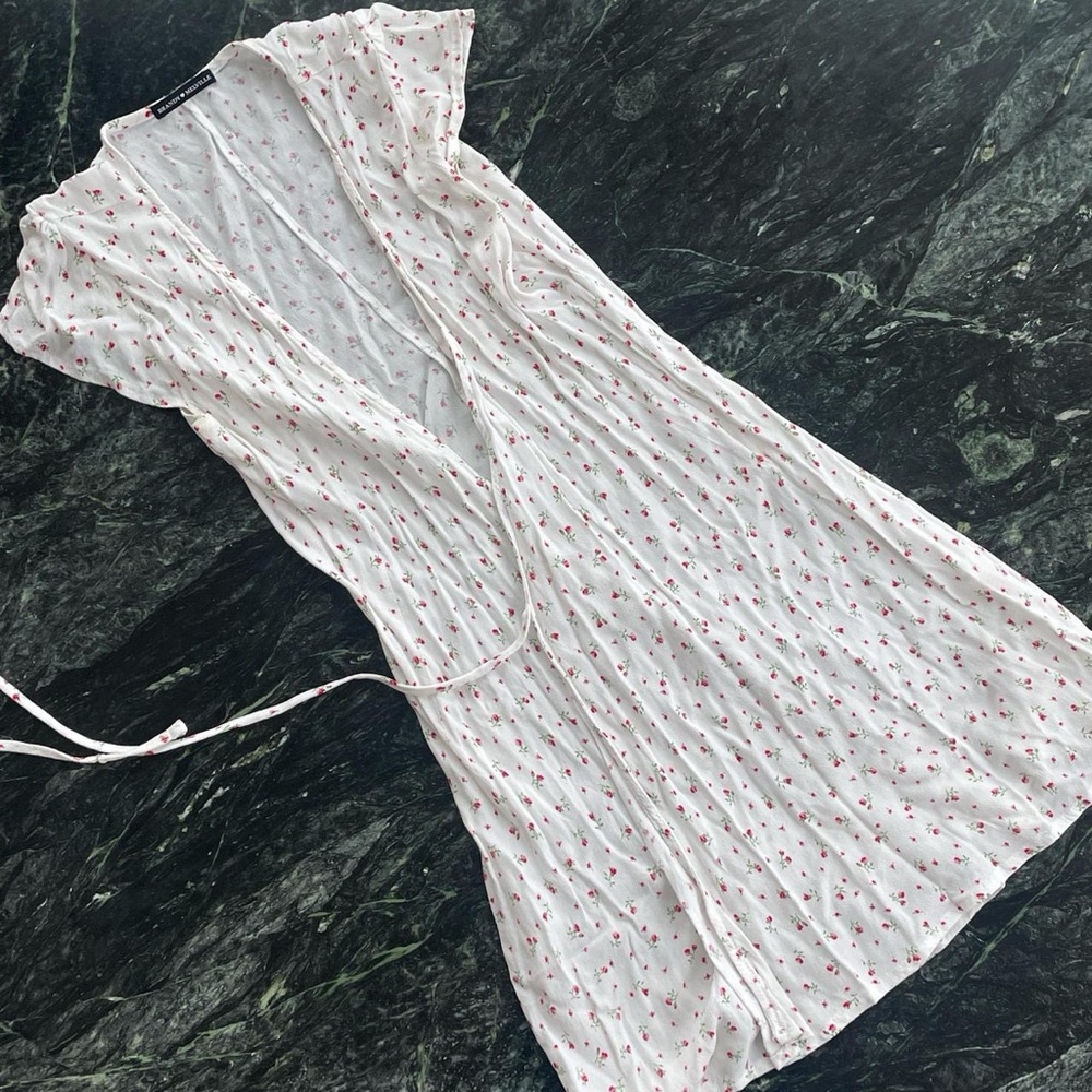 Brandy Melville White Wrap Tie Dress with Floral Print